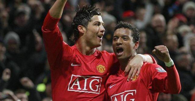  拉齐奥争议红牌引发赛后主帅激烈抗议  